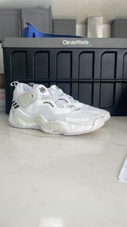 Adidas D.O.N Issue Size 9