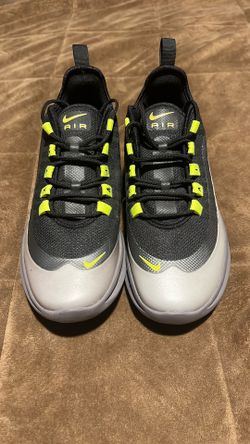 Nike Air Max Axis Black Volt