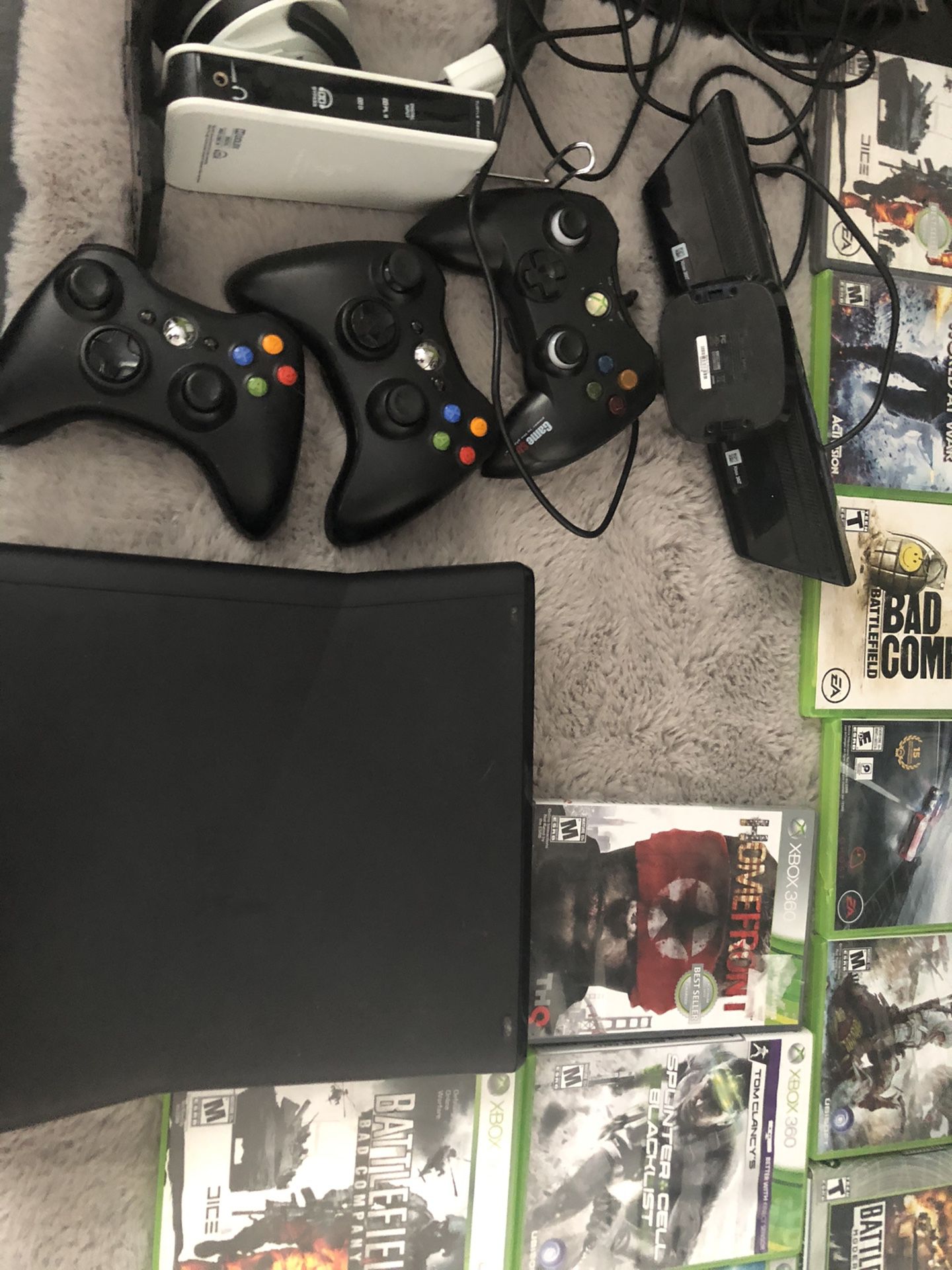Xbox 360 w/ 18 games, Wireless headset, Kinect & 3 controllers