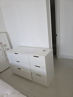 6-drawer dresser/ Comoda 6 gavetas