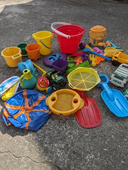 Bag Of Beach Or Sandbox Toys