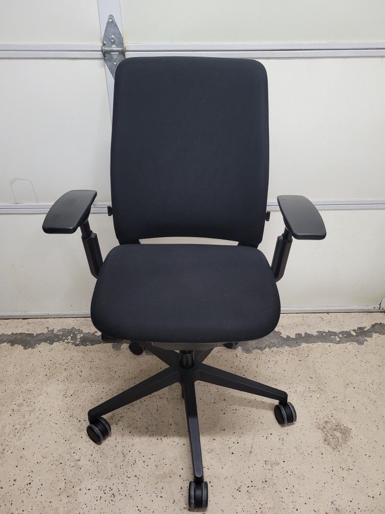 2021 STEELCASE AMIA® Computer Desk Office Chair, Retails New $999+!
