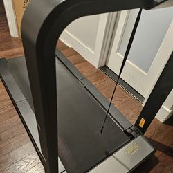 Folding Treadmill! Walkingpad X21 Great Condition