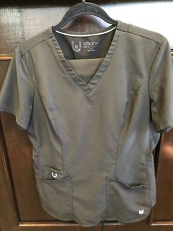 Women’s scrub set