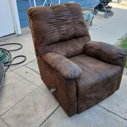 Recliner Sofa 