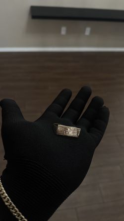 3.6G/10K/350$/ double finger 100$ bill ring gold 