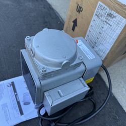 BRAND NEW GAST COMPRESSOR / VACCUM PUMP 