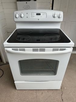 GE Electric stove 30”