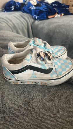 Disney Mickey vans size 11