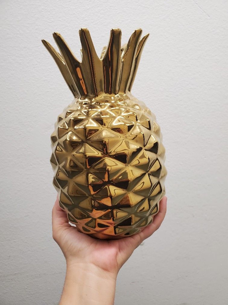 Gold Pineapple Vase / Decor 