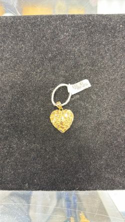 10k Gold Nugget Heart Pendant