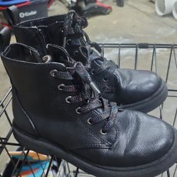 Girls Boots