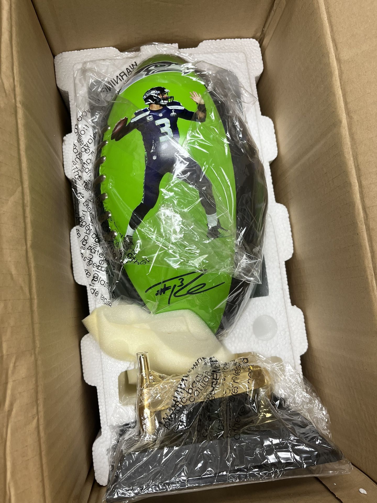 Russell Wilson Items