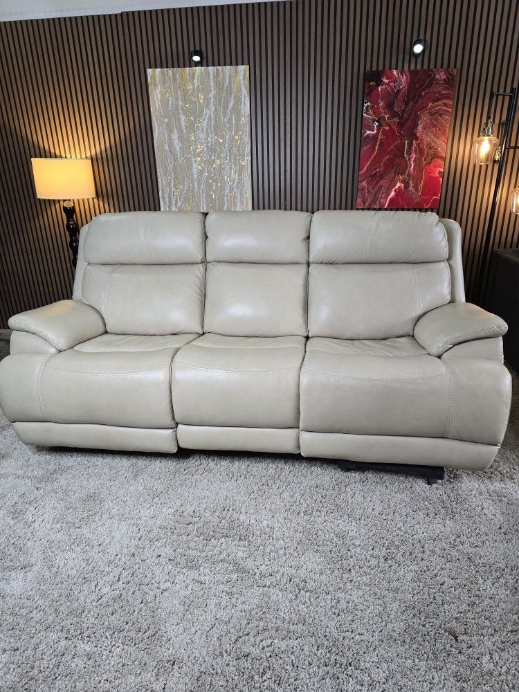 LIKE NEW - Corrales Top Grain Leather Power Reclining Sofa with Power Headrests and Pillow Top Arm