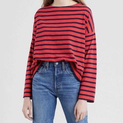 Levi’s Stripped Oversize Sweater