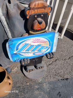 Bear Sign Holder