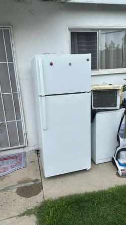 General Electric refrigerator