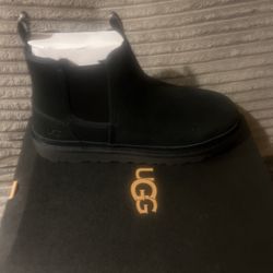 UGG SIZE 13 Blk