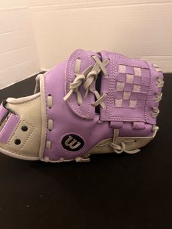 Wilson kids size 10