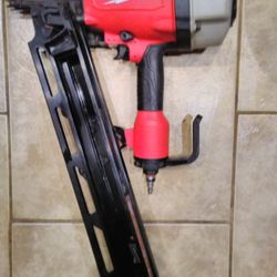 Milwaukee Pneumatic Framing Gun