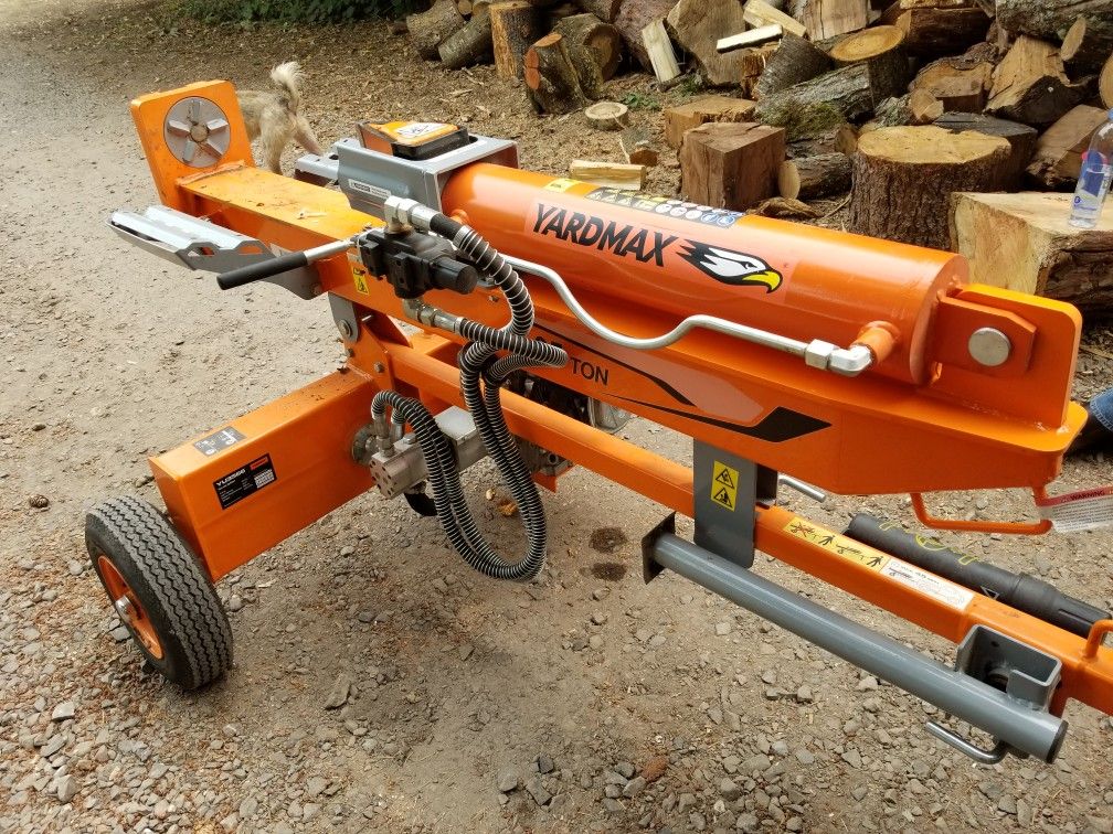 Wood splitter