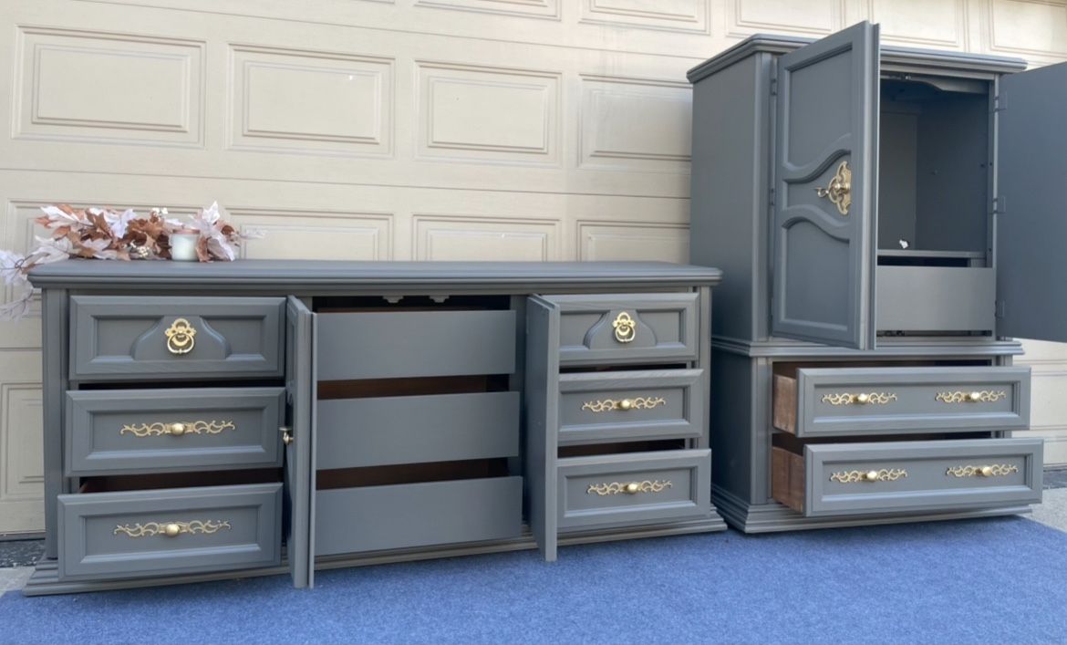 Fire 🔥 Sale Beautiful 🥂 Bassett Grey Dresser & Chest