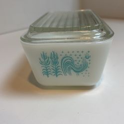 Pyrex Refrigerator Dish w/ Lid - Amish Butterprint Turquoise - Vintage USA