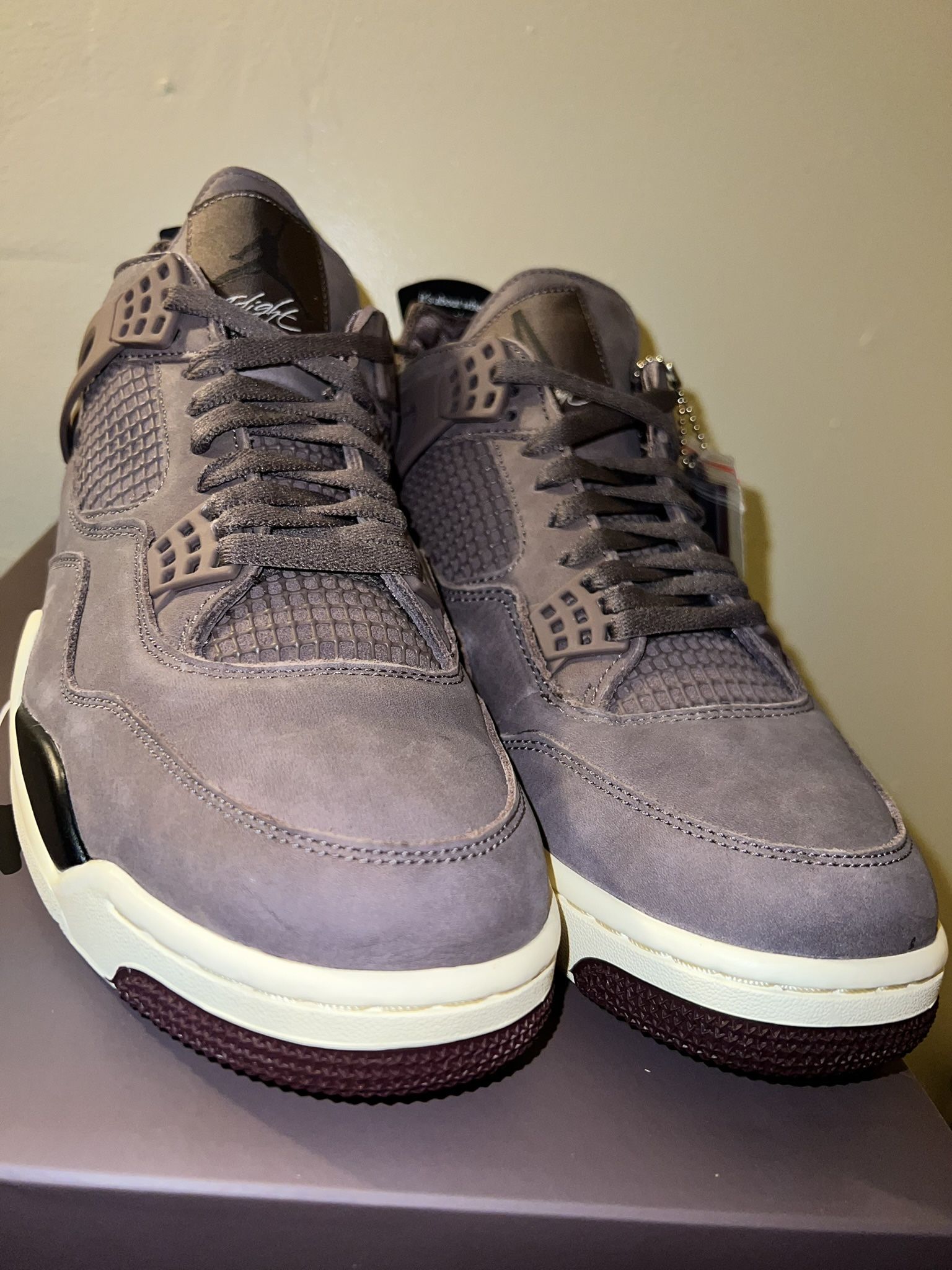 jordan 4 a ma maniere mold