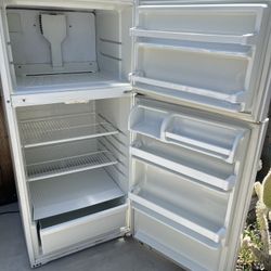 Whirlpool Refrigerator 