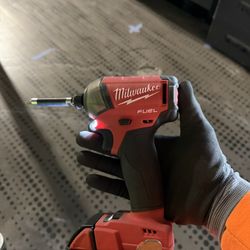 Milwaukee Impact Surge