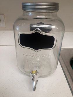NEW! 1 Gallon Glass Pitcher with Dispenser