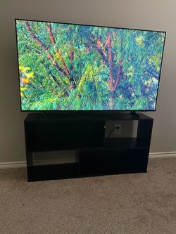 65 inch Samsung Smart tv with tv stand
