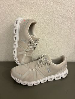 On Cloud shoes women’s