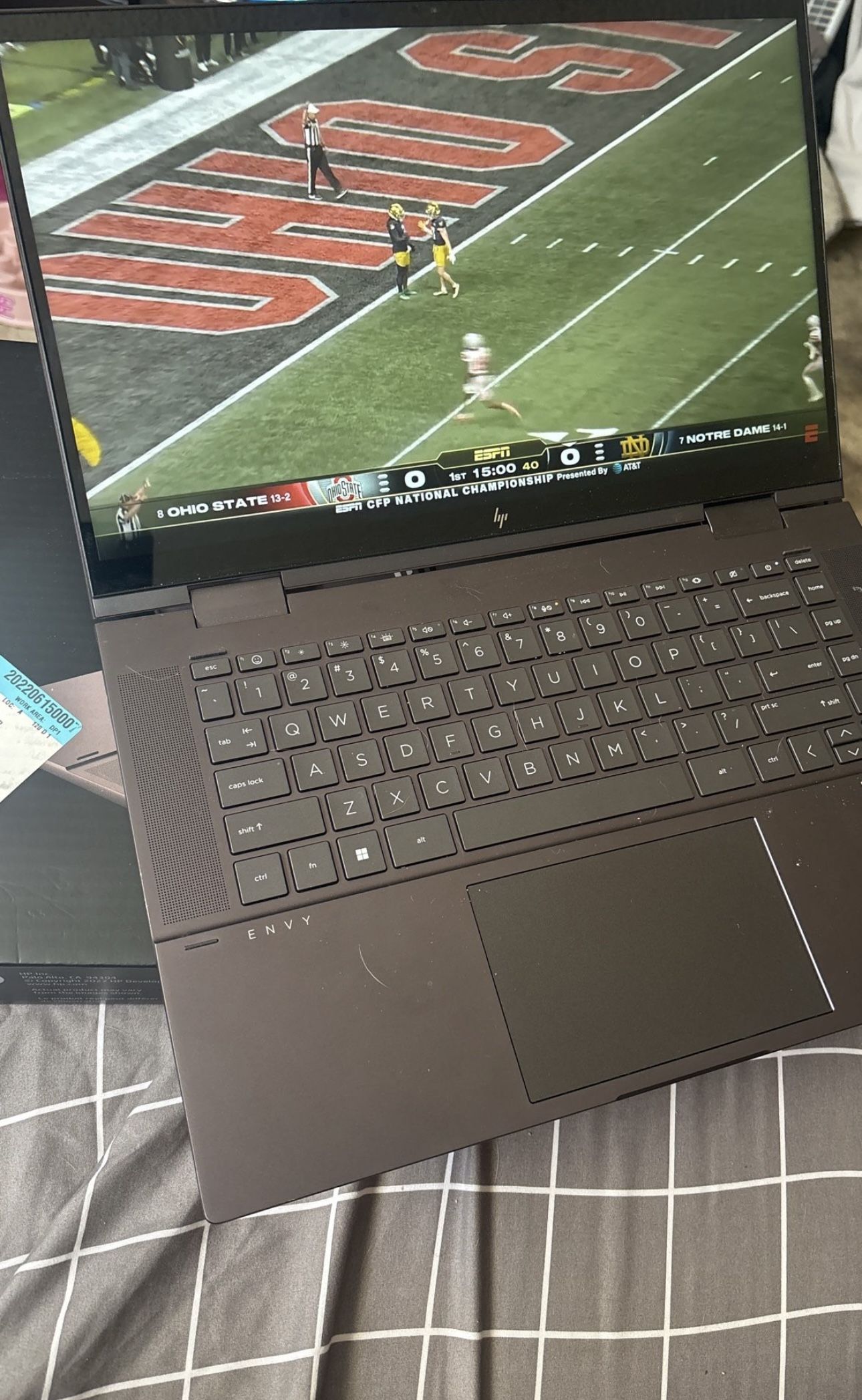 2in1 touchscreen laptop