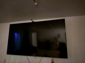 PIXEL FLAT SCREEN TV