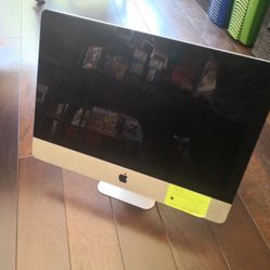 Apple iMac 21.5" 2010 with i3 @3.06GHz, 8GB RAM, 240GB SSD, 21.5" Screen, MacOS High Sierra