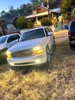 2002 GMC Yukon