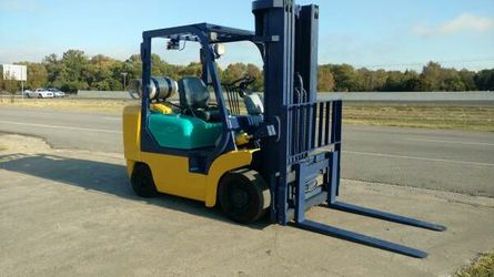 8k Komatsu Forklift