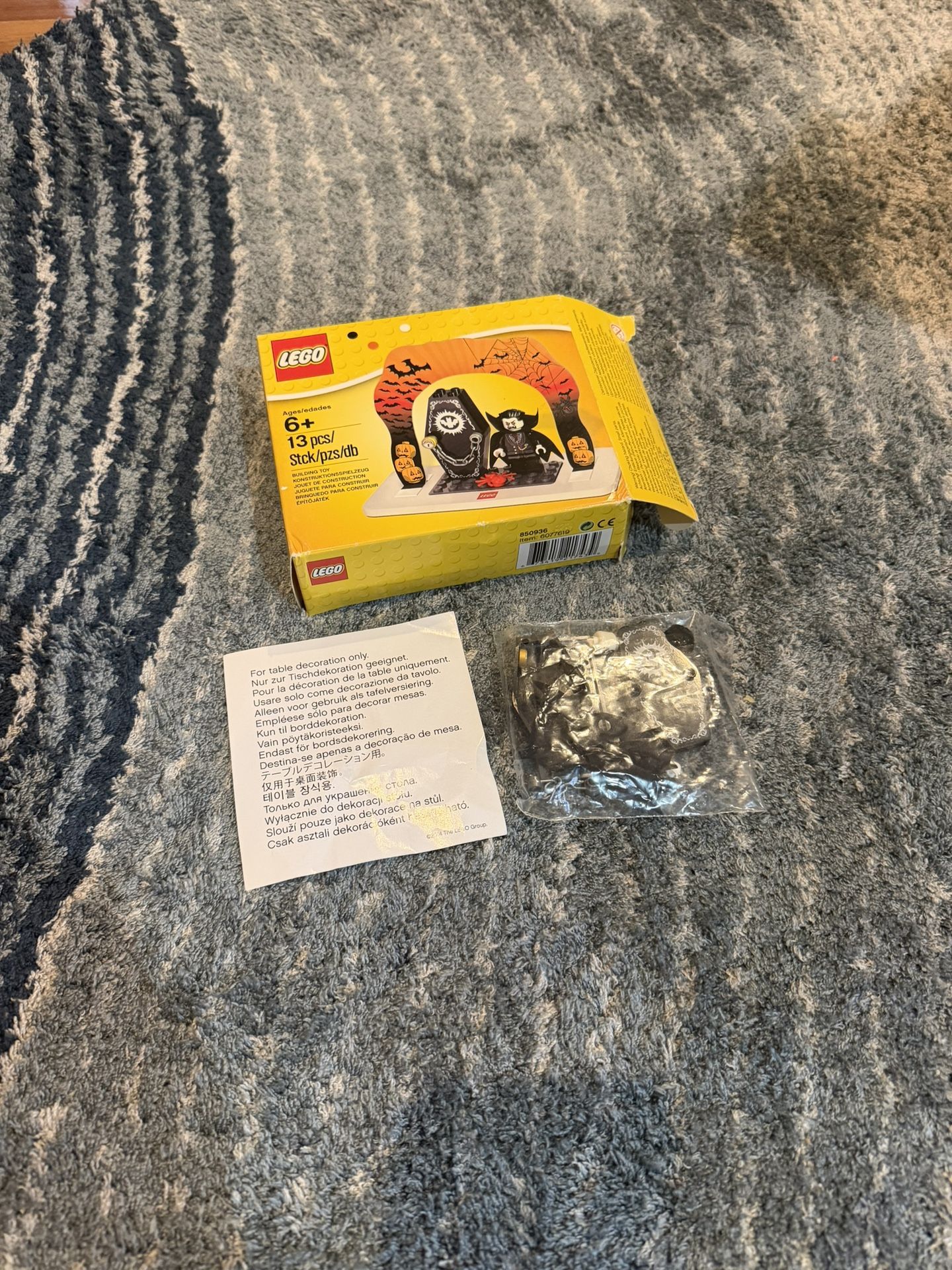 Lego 850936 HALLOWEEN SET Vampire New Sealed New Incomplete