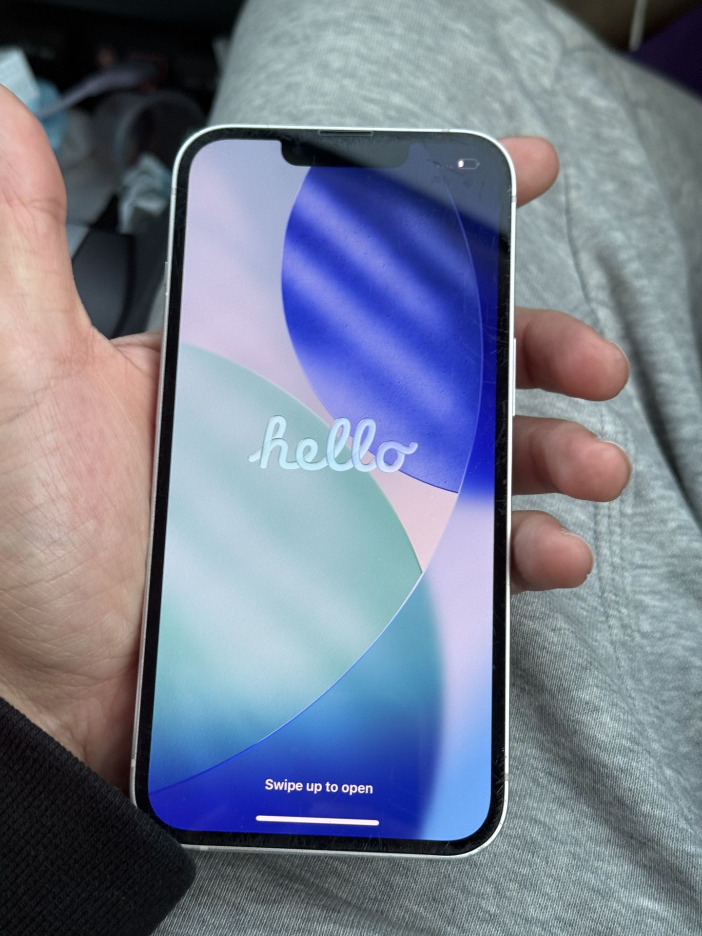 iPhone 13 128G Locked Only Works For AT&T ,cricket,T-Mobile,metro 