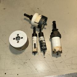 5 Lenox Drill Hole Saws With Four Arbors
