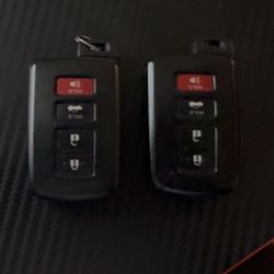 2 Toyota Keyless entry Original Toyota FCC Denso keys