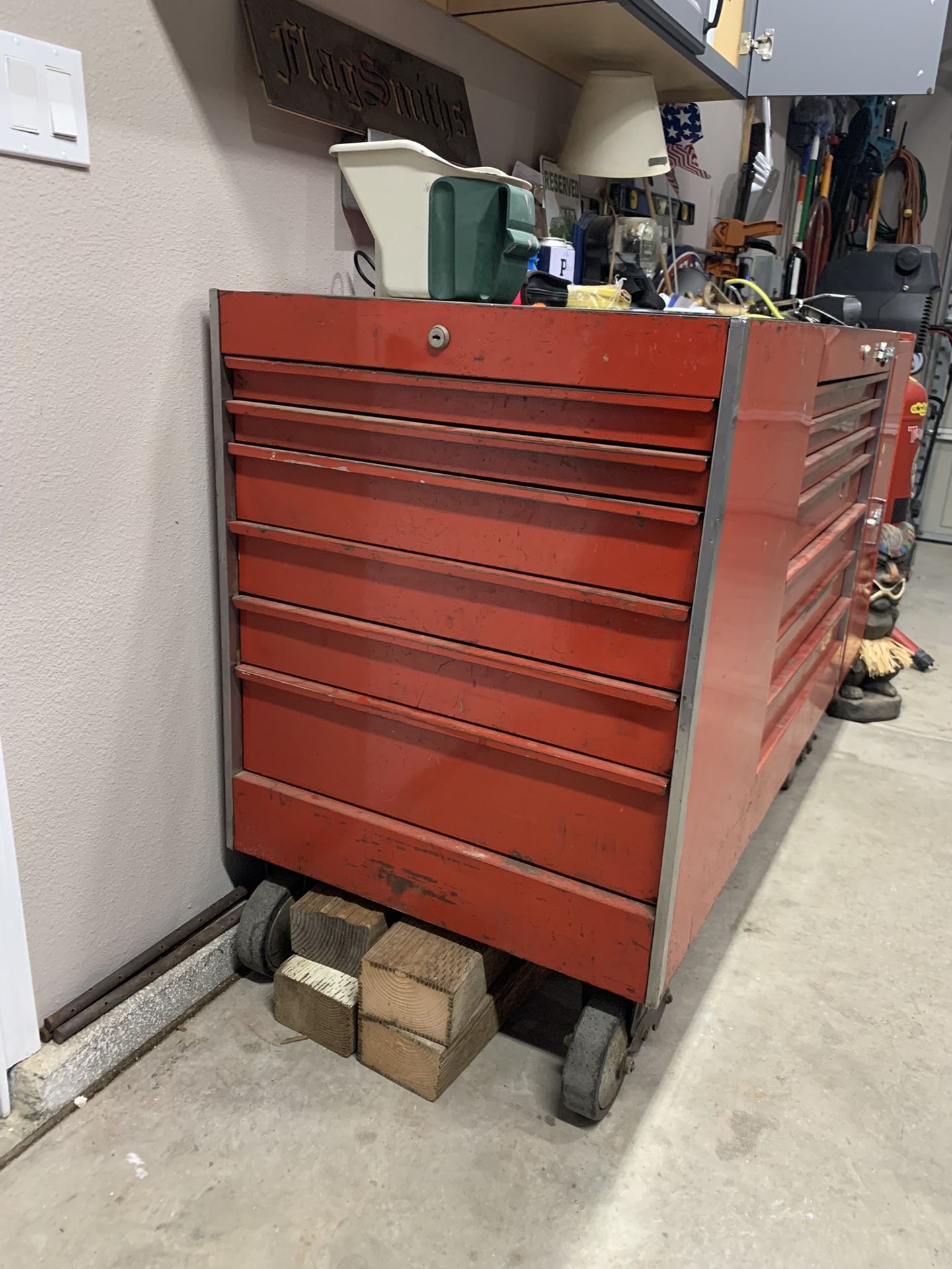 Vintage 1986 Snap-On Tool Box KR-562 for Sale in Hughson, CA - OfferUp
