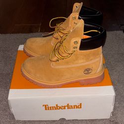 Timberlands READ DESCRIPTION 