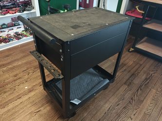 Black Metal Rolling Carts