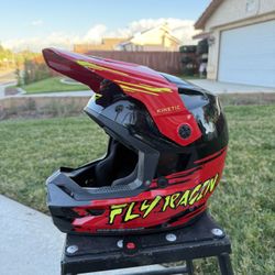 Fly Racing Youth Medium Helmet