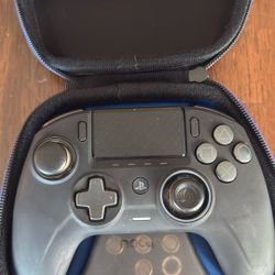 Nacon PS4 Controller 