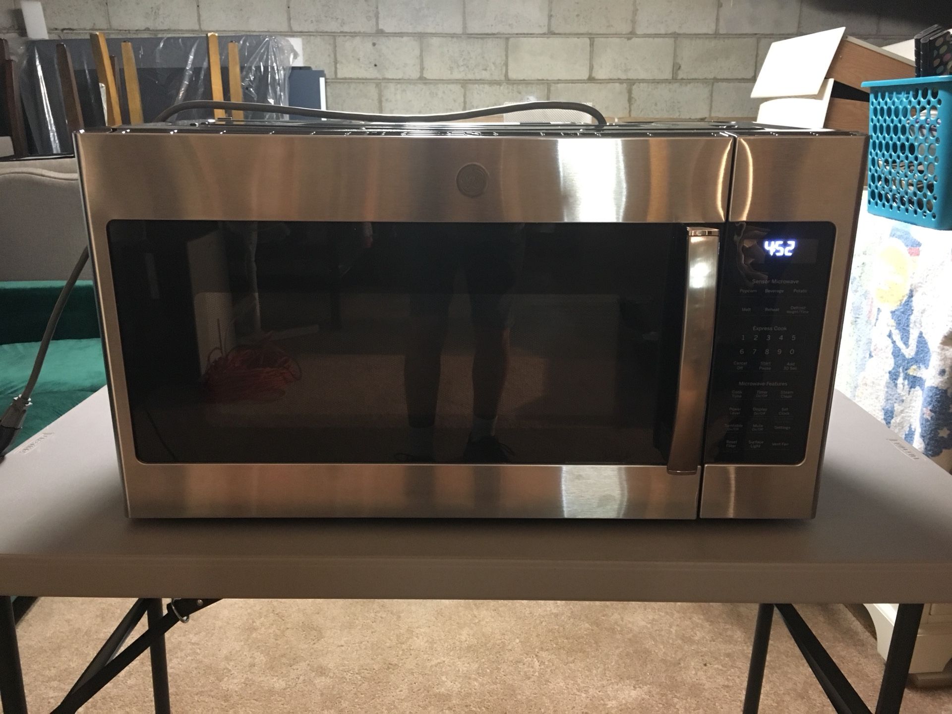 GE Stainless Steel Microwave