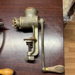 Antique 1899 No. 1 Universal Food Chopper Belgium Cast Iron Meat Bread Nuts