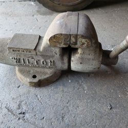 Wilton Bullet Vise 4" Jaw Bench Vice Shop Tool Classic Vintage Garage Tools Made In U.S.A.